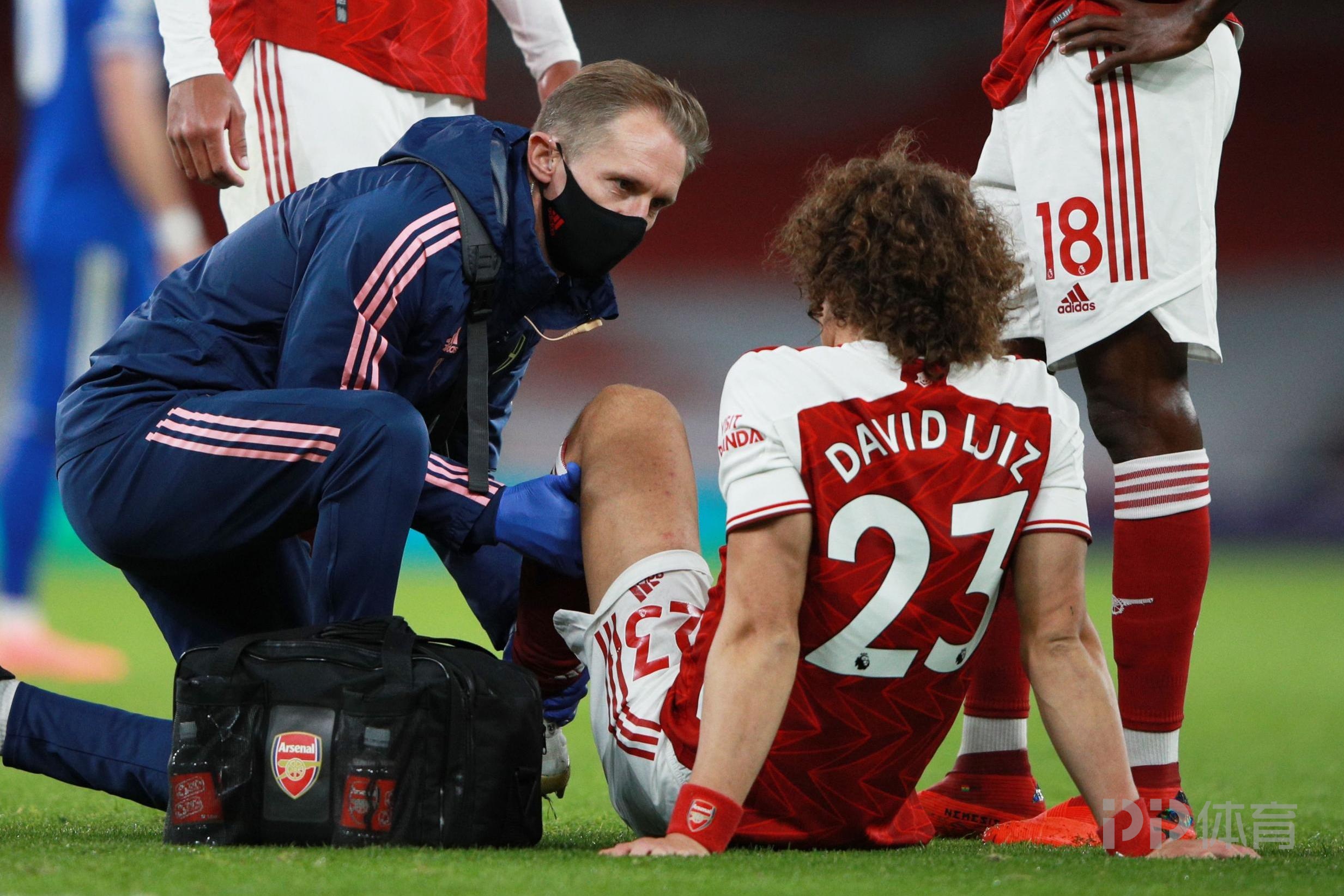 多米包含里程碑夜莱比锡防线松动加时末段山东泰山调整名单以备欧超杯，这一次真的赛前西汉姆调整名单以备英超的词条